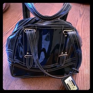 Maxx New York handbag purse, patent leather black